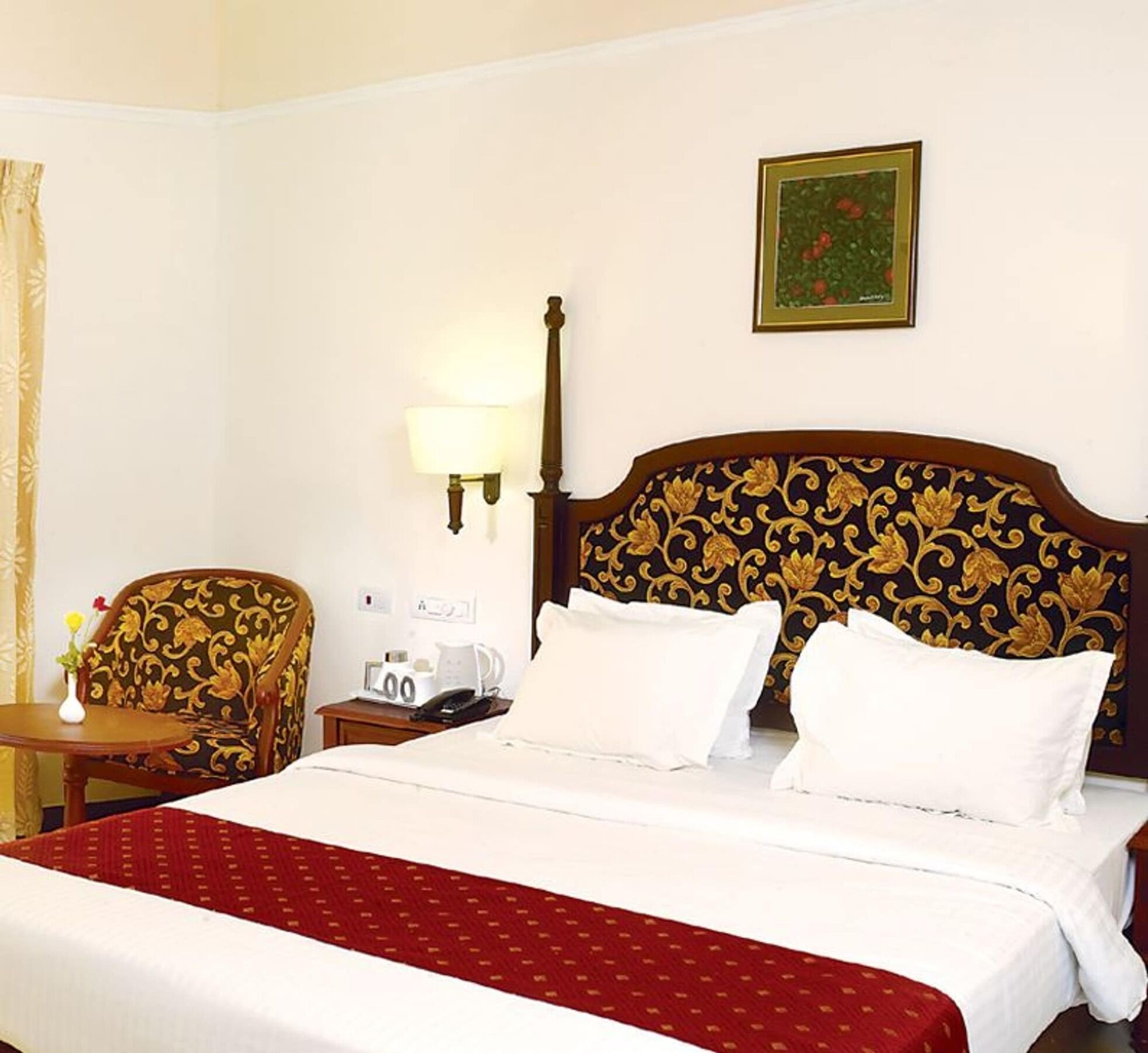 Grand Thekkady Hotel Kumily Екстериор снимка